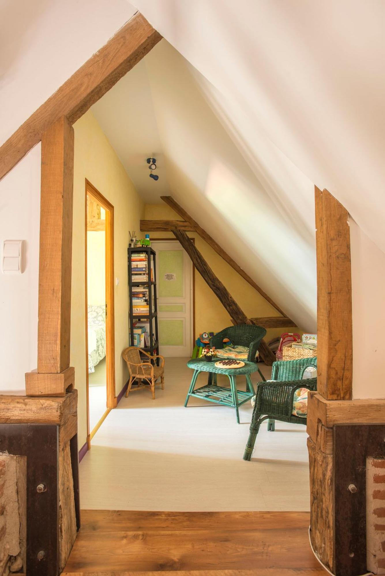 La Maison Du Bonheur Saint-Martin-en-Bresse Luaran gambar